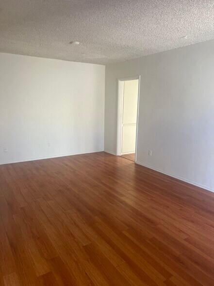 Building Photo - 1243 26th St