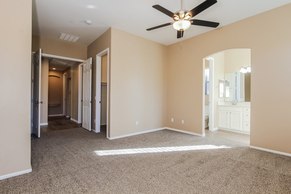 Building Photo - 5037 W Nancy Ln