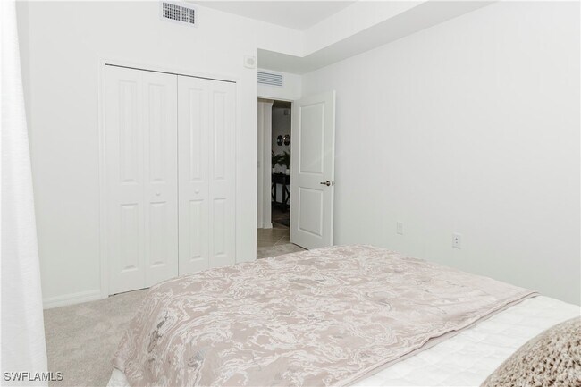 Building Photo - 5583 Double Eagle Cir