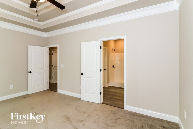 Building Photo - 145 Cranbrooke Dr