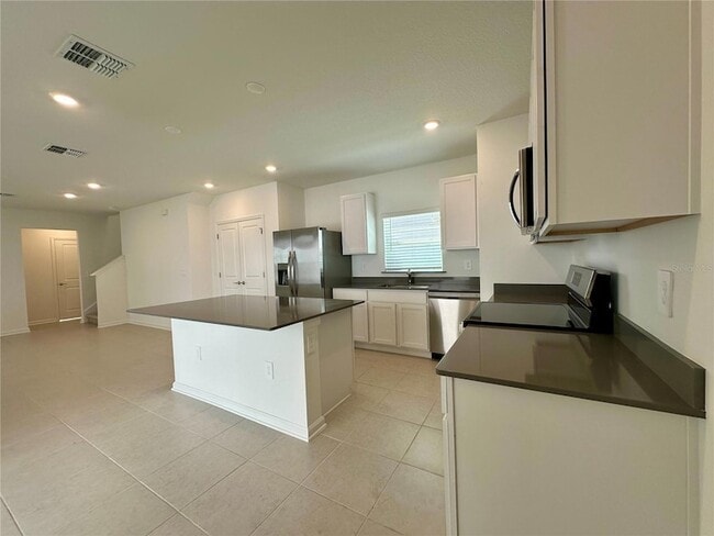 Building Photo - 7139 Sienna Oak Aly