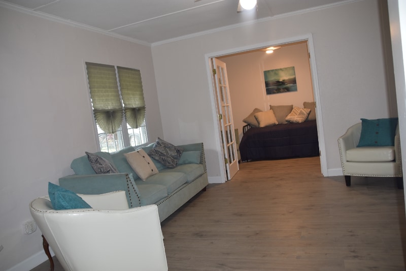 Building Photo - 37913 7th Ave