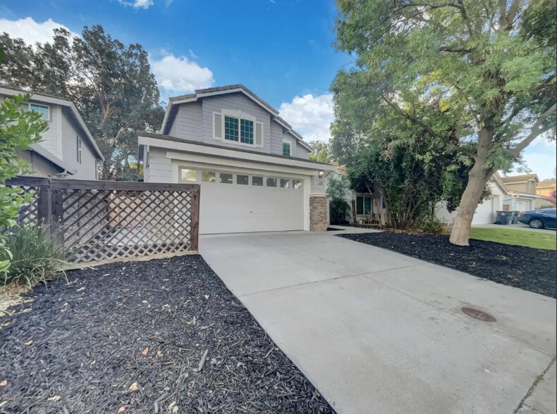 Building Photo - 1540 Pastal Way