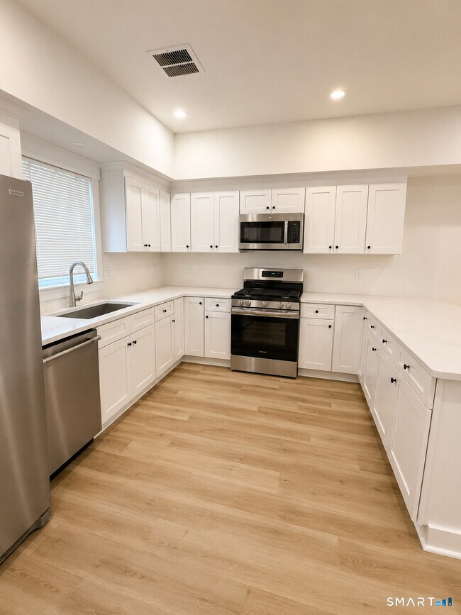 Building Photo - 20 Gridley St