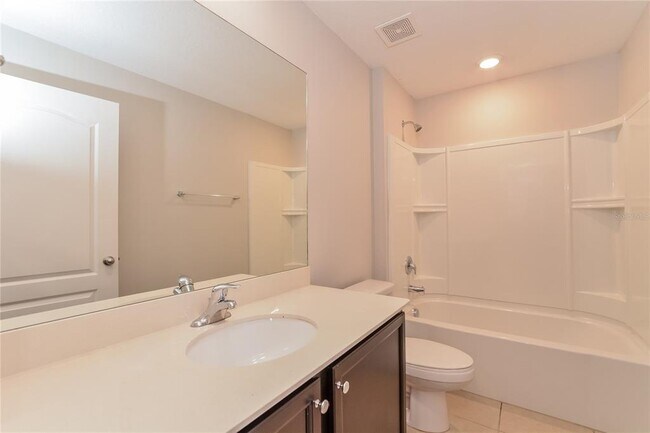 Building Photo - 1700 Gopher Tree St