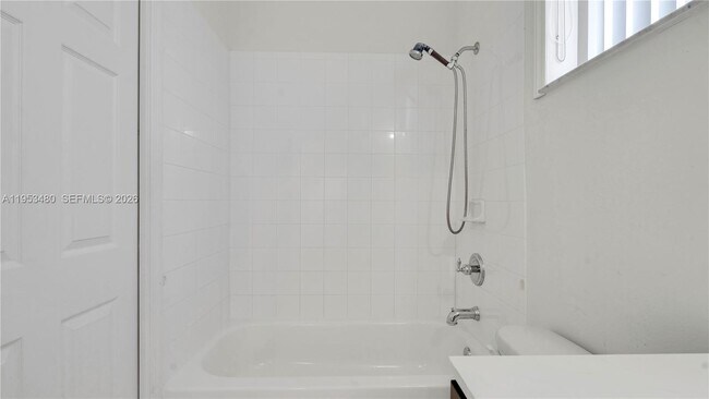 Building Photo - 4921 SW 140th Terrace