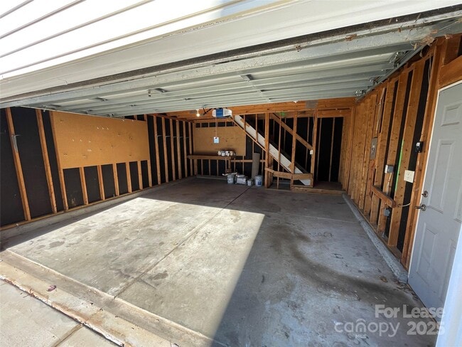 Building Photo - 11434 Heritage Green Dr