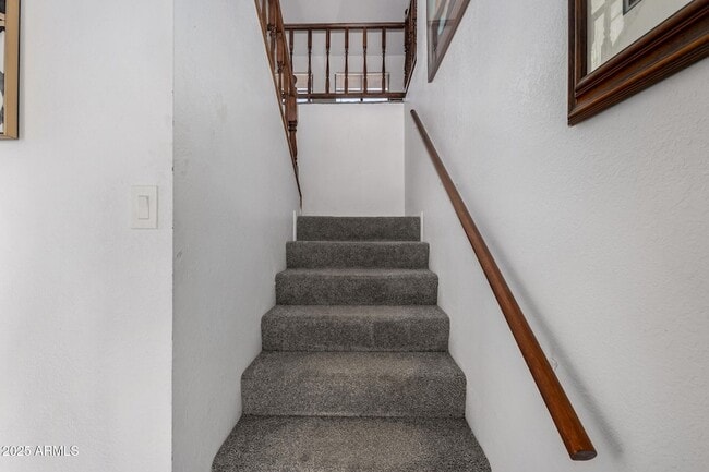 Building Photo - 15604 E Mustang Dr