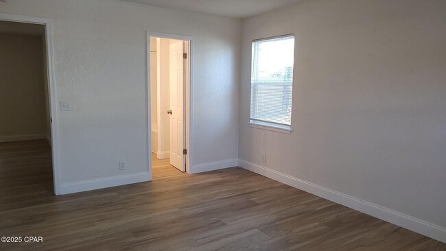 Building Photo - 6217 Pinetree Ave