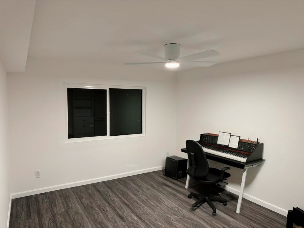 Secondary - 2700 Cahuenga Blvd E