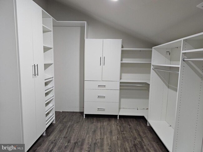 Building Photo - 2502 Vivaldi Ln