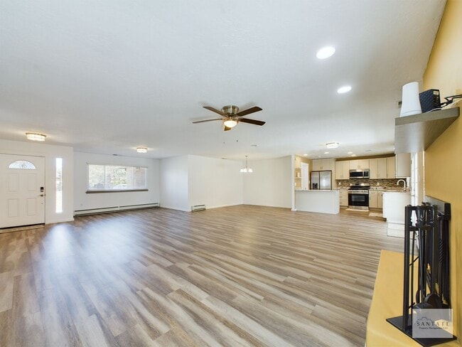 Building Photo - Beautifully Remodeled single Level Home Available Now