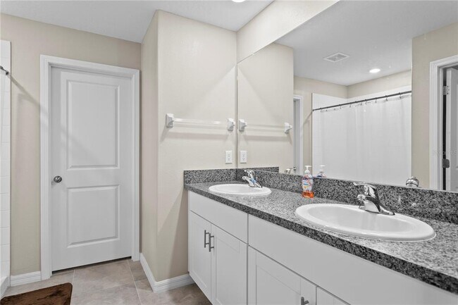 Building Photo - 7109 Paradise Island Ct