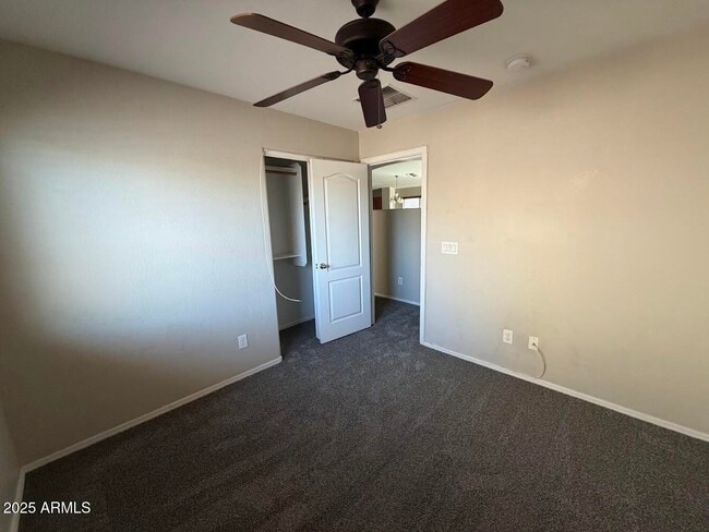 Building Photo - 11283 W Harrison St