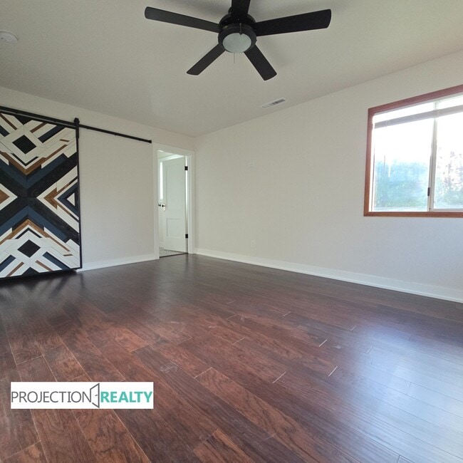 Building Photo - 32535 Coal Creek Rd