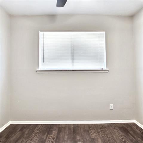 Building Photo - 5713 Bowling Dr