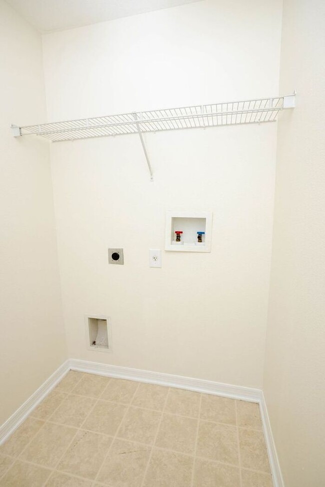 Building Photo - Single family home in Keystone Pointe, St....