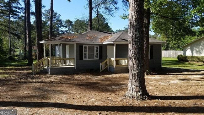 Building Photo - 704 Fred's Ln