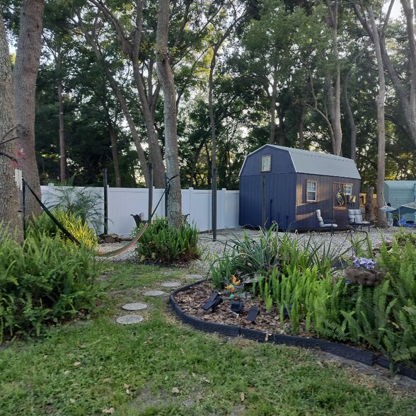 Building Photo - 12408 N Ola Ave