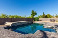 Building Photo - Central & Thunderbird 3 bdrm 2 bath Home w...