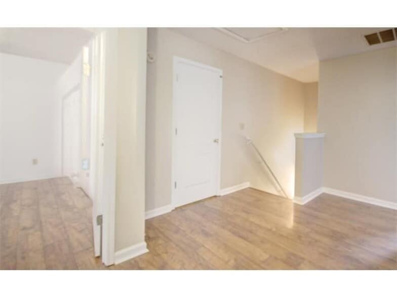 Building Photo - 33 Alston Ln SW