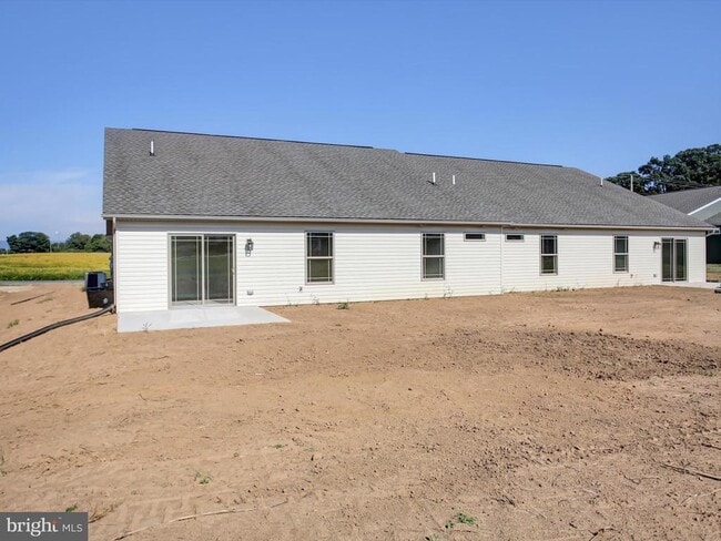 Building Photo - 828 Shadyside Dr