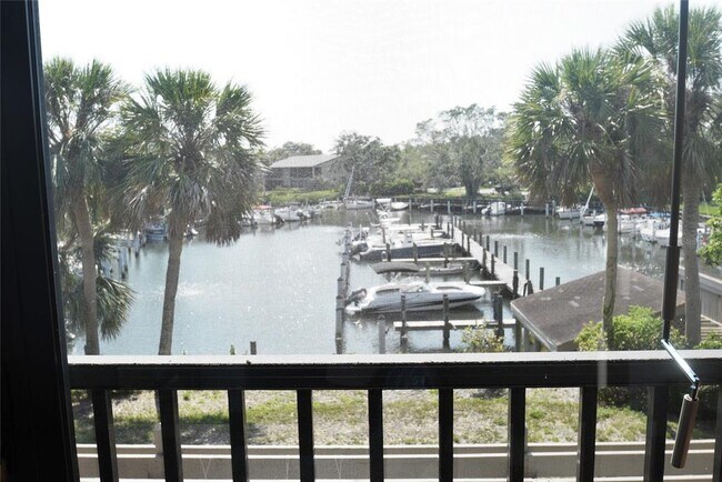 Building Photo - 1627 Boathouse Cir