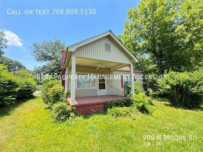 Building Photo - 909 N Moore Rd