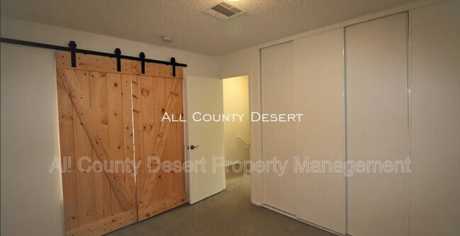 Building Photo - 32950 Canyon Vista Rd