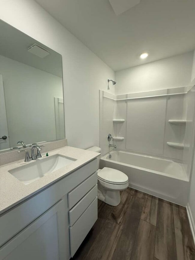 Building Photo - 25747 W Yorkshire Dr