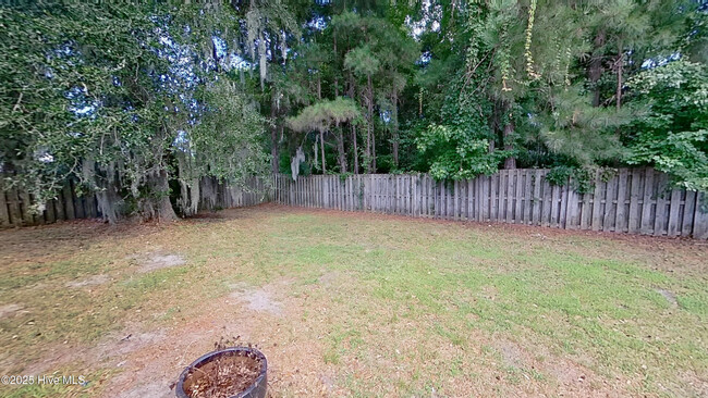 Building Photo - 4252 Sunglow Dr
