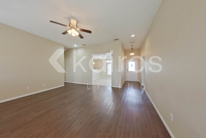 Building Photo - 404 Ali Dr