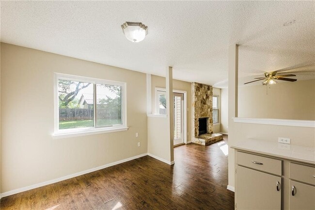 Building Photo - 4106 Kilgore Ln
