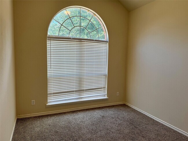 Building Photo - 8301 Blacktail Trail