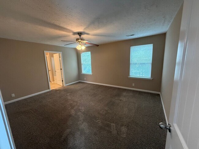 Building Photo - 1850 Warmingfield Dr