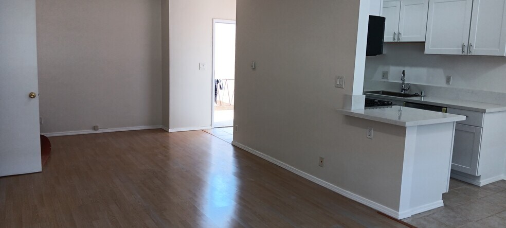 Building Photo - 3639 Bagley Ave