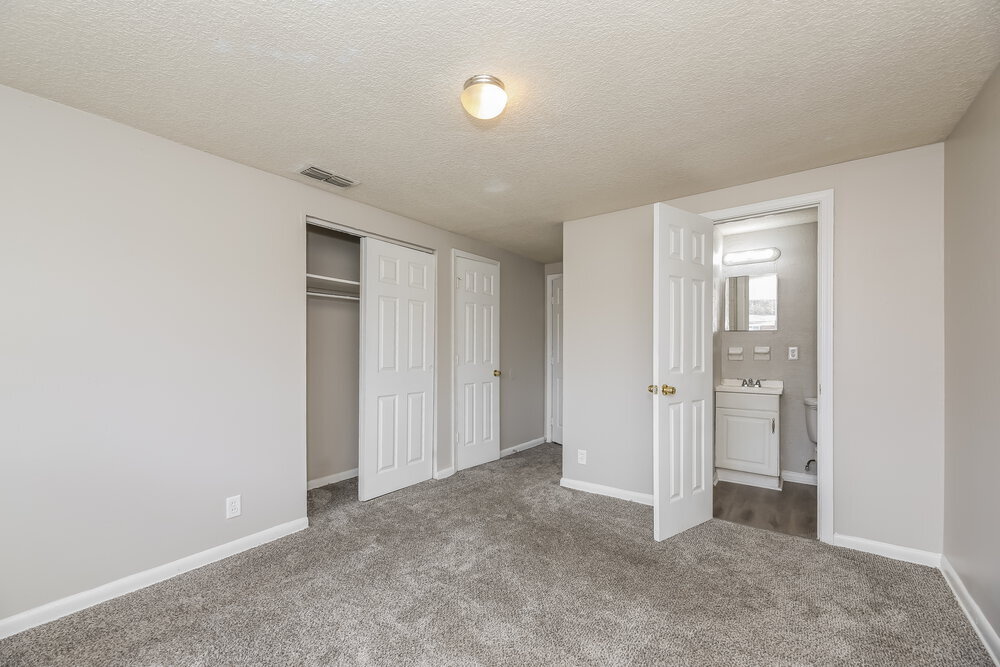 Building Photo - 5322 Boilard Dr