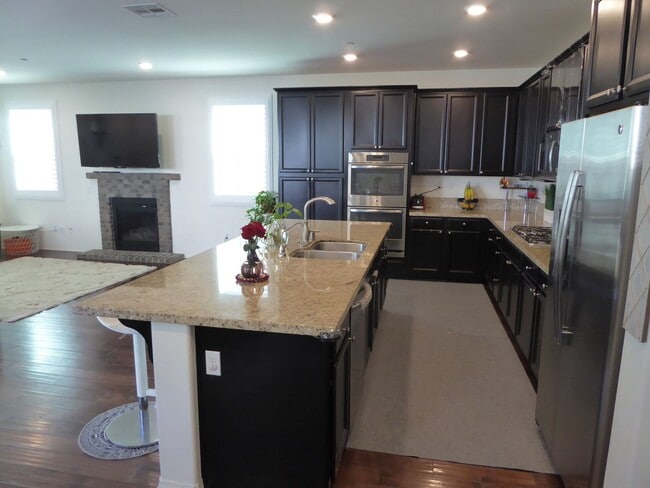 Building Photo - COMING SOON! 4-Bedroom Home with Solar in the West Creek Community of Valencia!