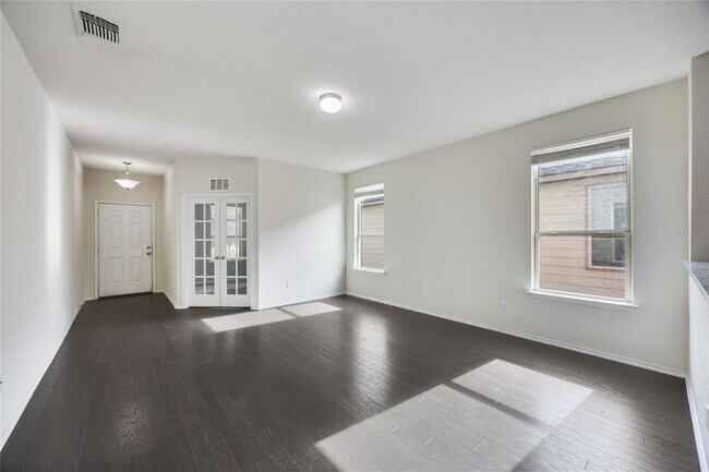 Building Photo - 524 Coffee Berry Dr