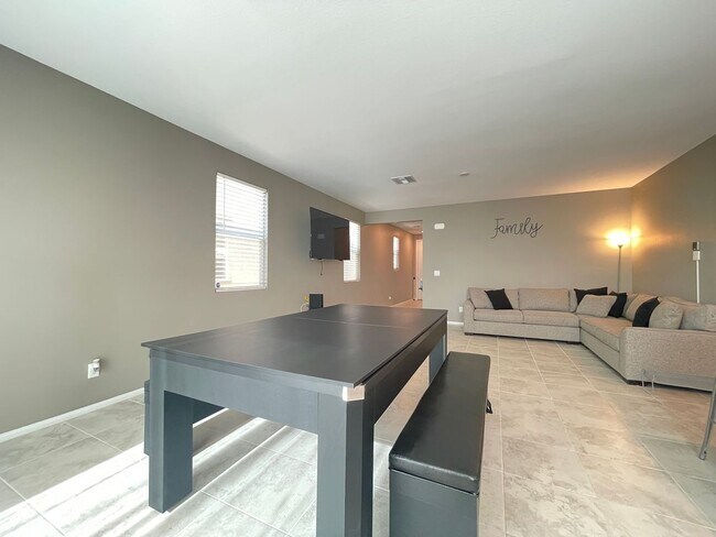 Building Photo - (Fully Furnished) 4 Bedroom + Loft,  3 Full Bath, Gated Community in SouthWest.