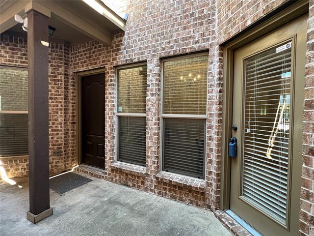 Building Photo - 4140 Comanche Dr