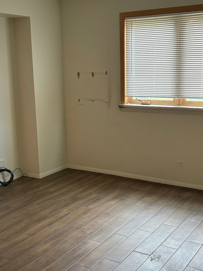 Building Photo - 13000 W Heiden Cir