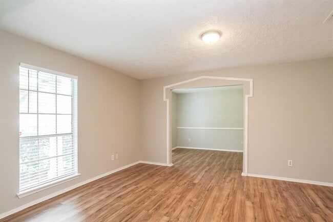 Building Photo - 503 Brandywyne Dr