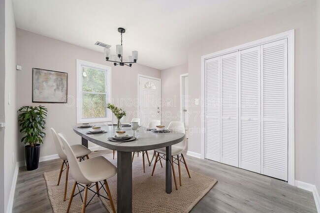 Building Photo - 665 S Eugenia Pl NW