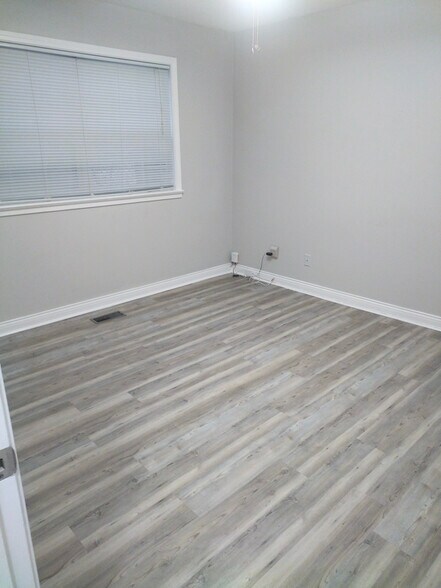 Building Photo - 2201 Alta Ave