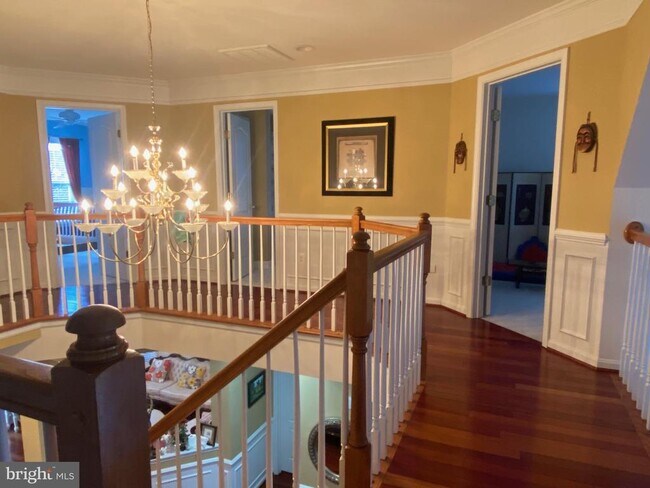 Building Photo - 42084 Bear Tooth Dr