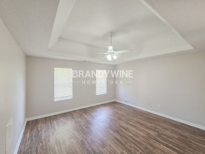 Building Photo - 10799 Misty Meadows Pl