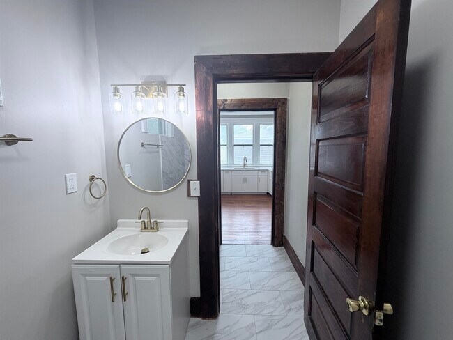 Building Photo - 1258 Agnes Pl
