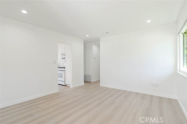 Building Photo - 9551 Gierson Ave