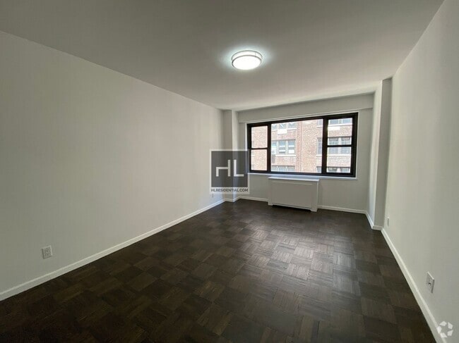 Building Photo - 405 E 56th St